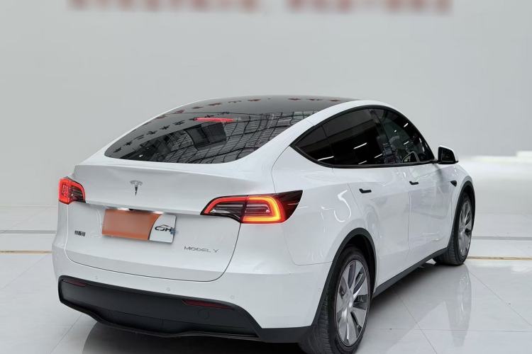 Used Tesla Model Y 2022 Rear-Wheel-Drive Version
