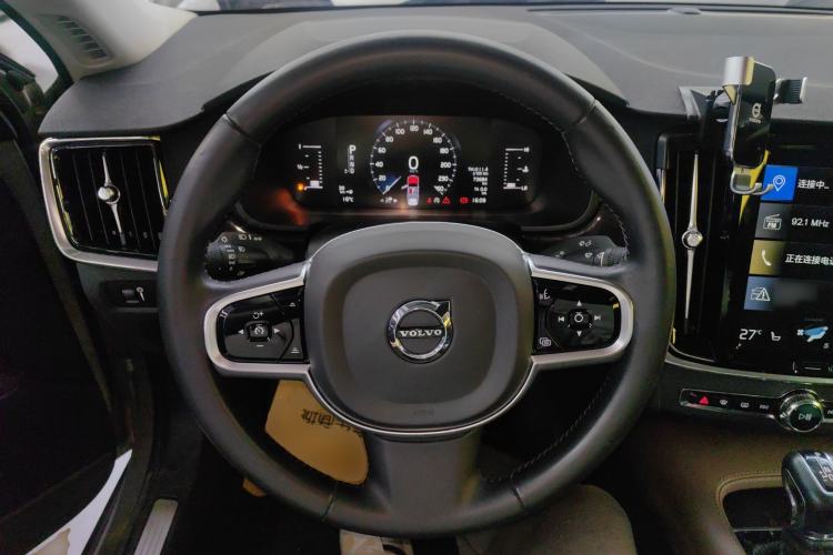 Used Volvo S90 2018 T4 Zhiyuan Edition
