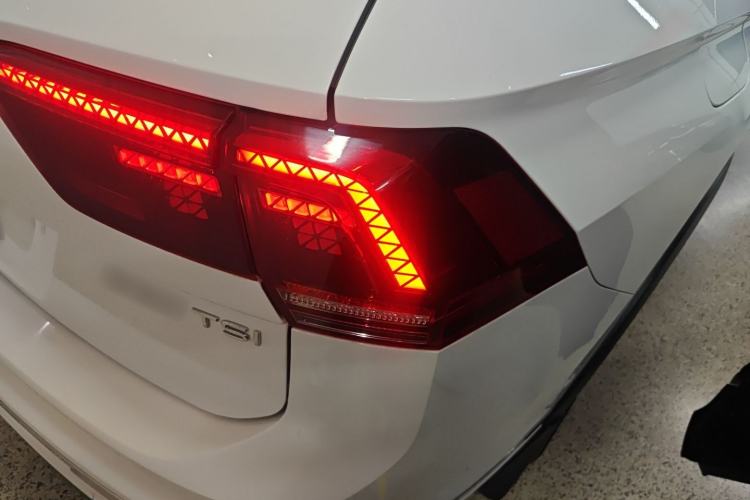 Used Volkswagen Tiguan L 2021 330TSI Automatic Two-Wheel Drive R-Line Flagship Edition