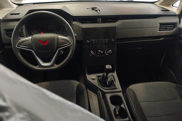 Used Wuling Zhengcheng 2022 2.0L Manual Entrepreneurial Version
