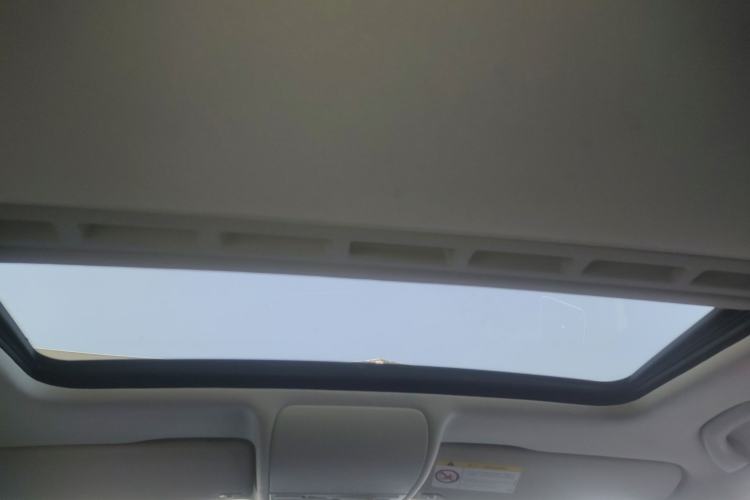 Used Volkswagen Polo 2016 1.6L Automatic Comfort Model
