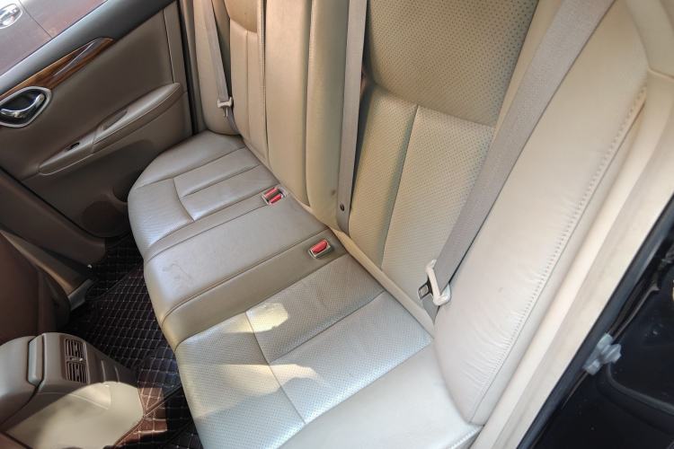 Used Nissan Sylphy 2014 1.6XV CVT Deluxe Edition