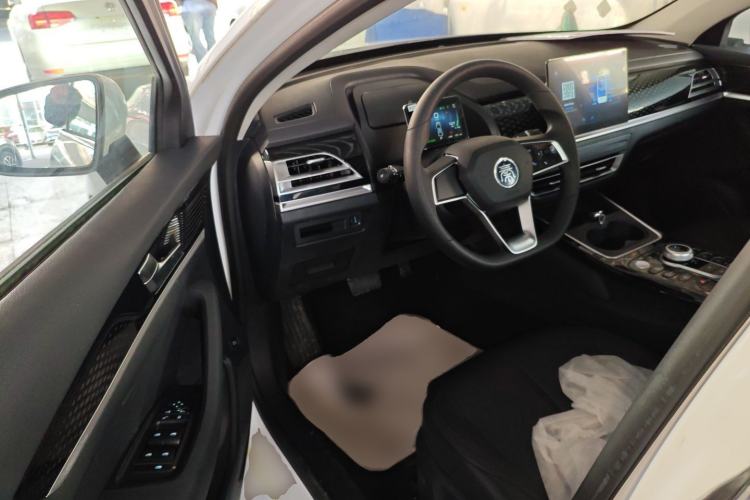 Used BYD Qin PLUS 2021 EV 400KM Leading Comfort Edition