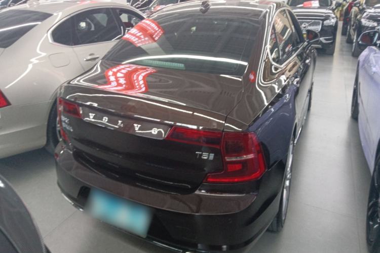 Used Volvo S90 2018 T5 Prestige Edition
