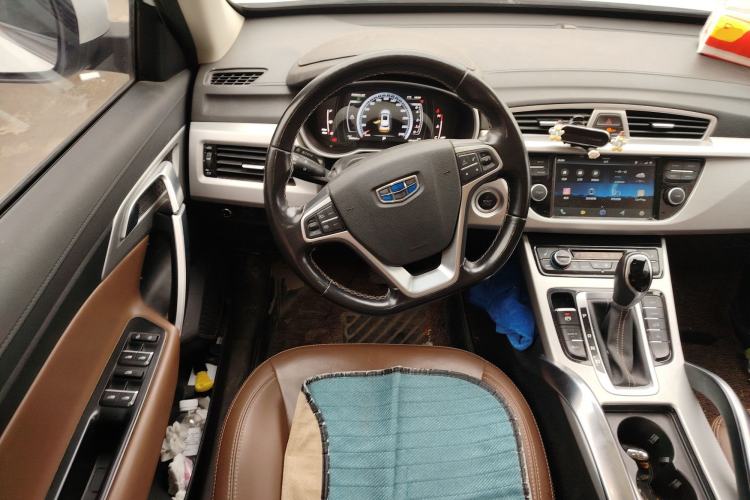 Used Geely Auto Emgrand X7 Sport 2016 1.8TD Automatic ZhiZun Version
