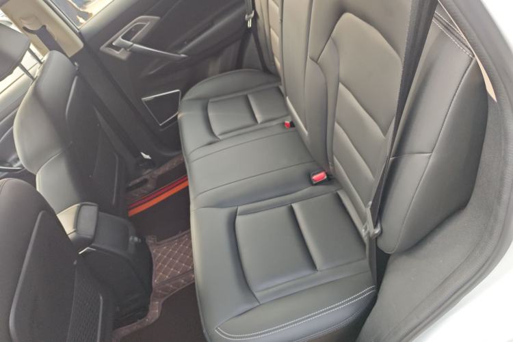 Used Geely Auto Emgrand X7 Sport 2016 2.0L Manual ZhiShang Version
