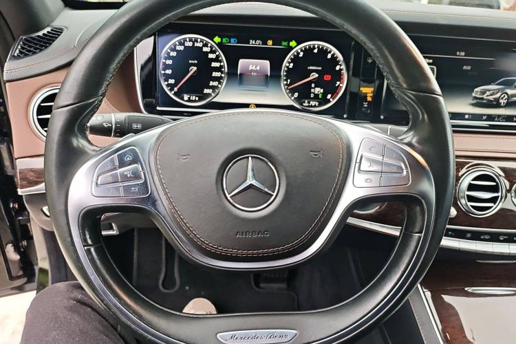 Used Mercedes-Benz S-Class 2014 S 320 L Business Model
