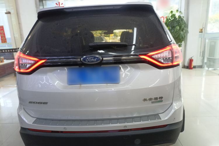 Used Ford Edge 2018 EcoBoost 245 Two-Wheel-Drive Titanium 7-Seater China V Standard
