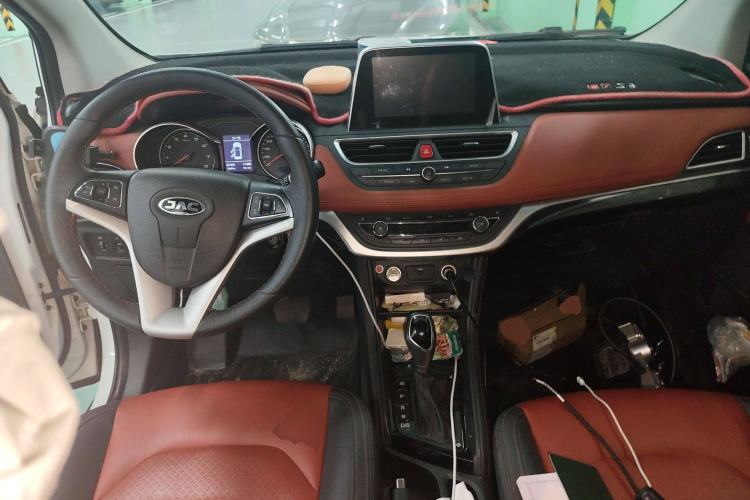 Used  Refine S3 2017 1.6L CVT Luxury Smart Model
