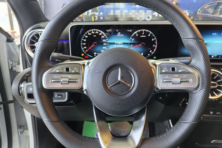 Used Mercedes-Benz A-Class 2020 Restyled A 200 L Sport Sedan Fashion Version
