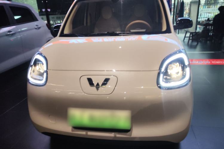 Used Wuling Hongguang MINIEV 2025 Four-Door Version Advanced Edition
