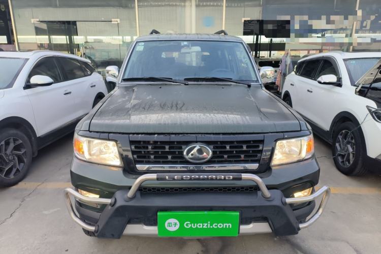 Used Leopaard Q6 2015 2.4L Manual 4x4 Excellence Edition
