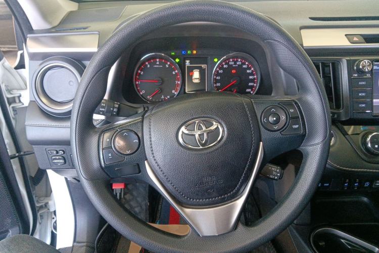 Used Toyota RAV4 2019 2.0L CVT Two-Wheel Drive Fashion X Limited Edition China V Standard