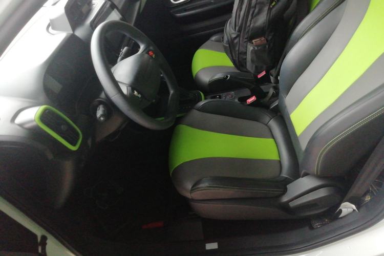 Used Roewe Clever 2021 302 km New Four-Seater Super-Efficient Version
