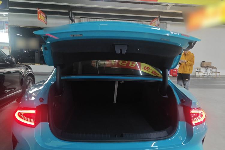 Used  SU7 2024 Four-Wheel Drive Ultra-Long Range Advanced Intelligent Driving Max Edition
