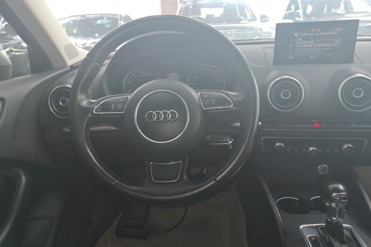 Used Audi A3 2014 Sportback 35 TFSI Automatic Comfort Model
