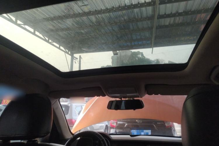 Used Zotye Domy X5 2017 Upgraded Model 1.5T Manual Luxury Edition
