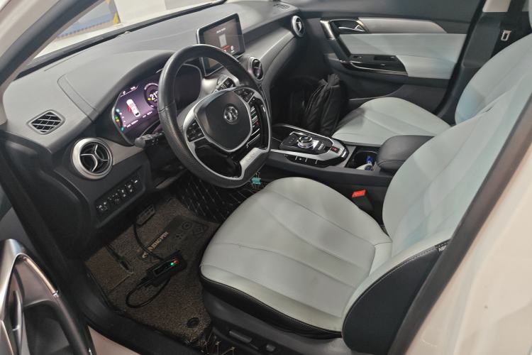 Used BAIC Beijing EU5 2018 R550 Smart Trend Edition
