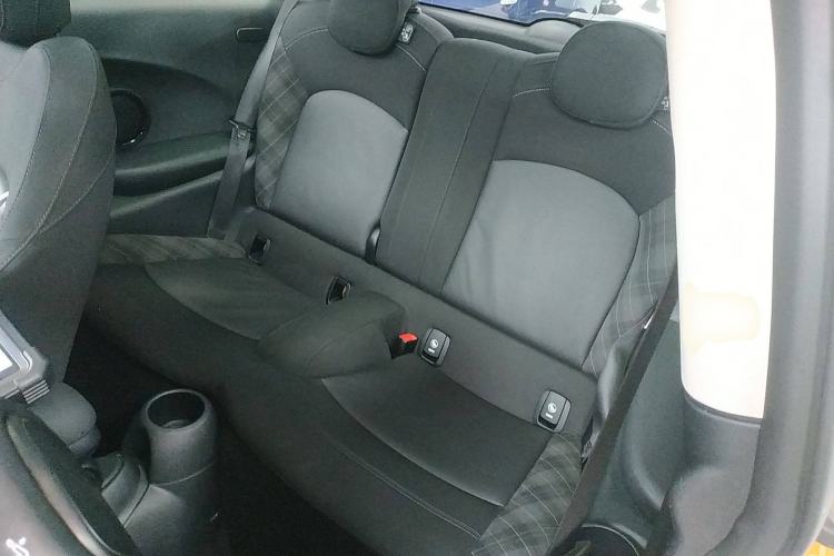 Used  MINI 2016 1.5T COOPER
