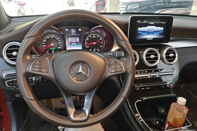 Used Mercedes-Benz GLC 2019 GLC 260 L 4MATIC Dynamic Model
