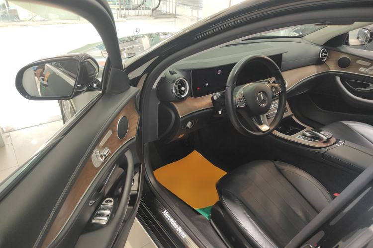 Used Mercedes-Benz E-Class 2018 Facelifted E 300 L Stylish Version
