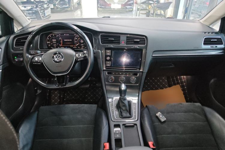 Used Volkswagen Golf 2019 280TSI DSG Luxury Version China VI Standard
