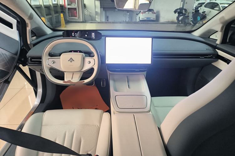 Used  GT 2023 560 Rear-Drive Seven-Wing Edition
