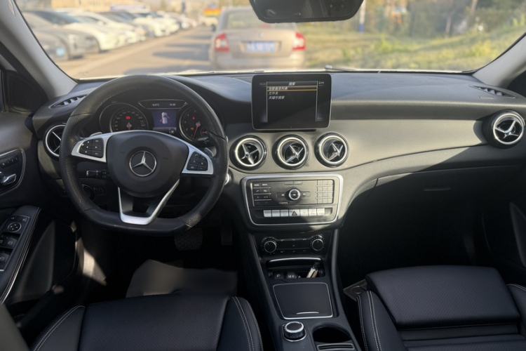 Used Mercedes-Benz GLA 2019 GLA 200 Dynamic Edition