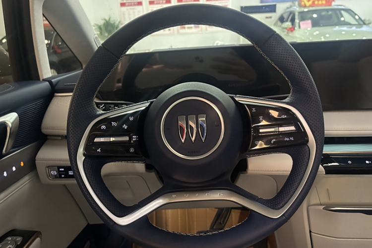 Used Buick GL8 New Energy 2024 Lu Zun Luxury Edition 7-Seater
