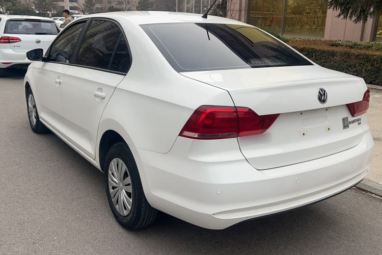 Used Volkswagen Santana 2016 1.6L Manual Fashion Edition