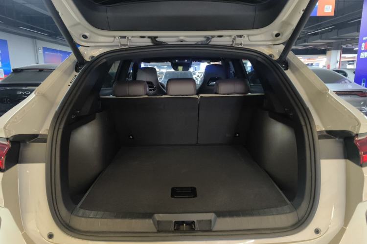 Used BYD Song PLUS New Energy 2025 EV 520km Premium Version
