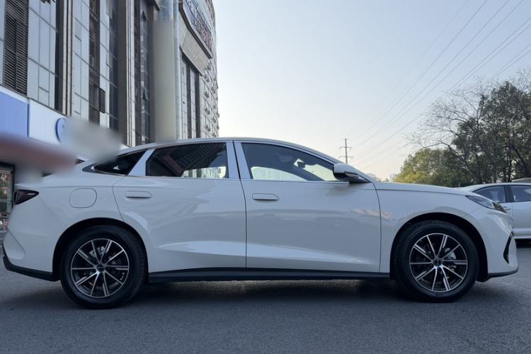 Used BYD Seal 06 New Energy 2024 DM-i 120KM Luxury Model