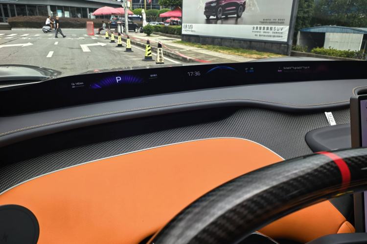 Used  YU7 2025 Ultra-Long Range High-Performance All-Wheel-Drive Max Edition
