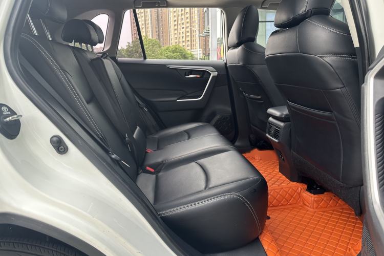 Used Toyota RAV4 2020 2.0L CVT Two-Wheel Drive Fashion Edition