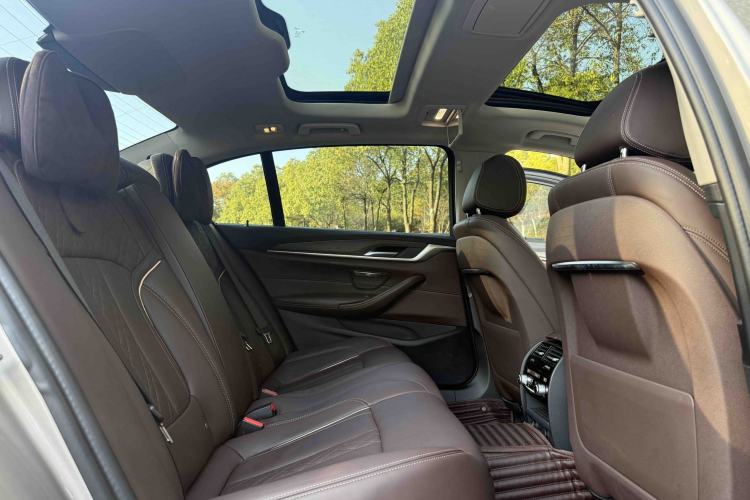 Used BMW 5 Series 2019 530Li Leading Model Luxury Package
