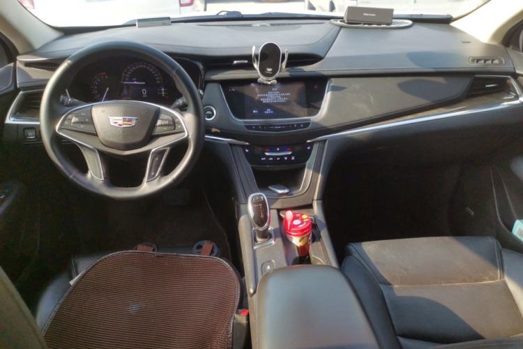 Used Cadillac XT5 2016 25T Luxury Model
