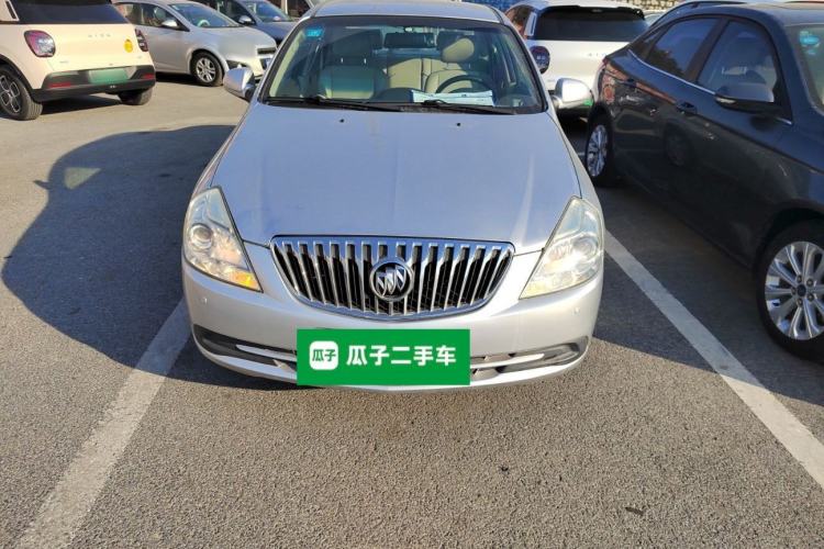 Used Buick Excelle 2015 1.5L Automatic Classic Model
