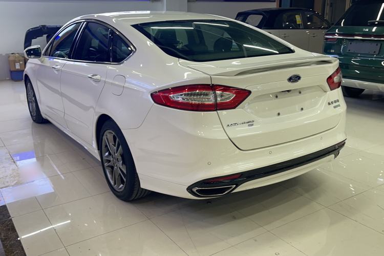 Used Ford Mondeo 2013 2.0L GTDi240 Luxury Sport Model
