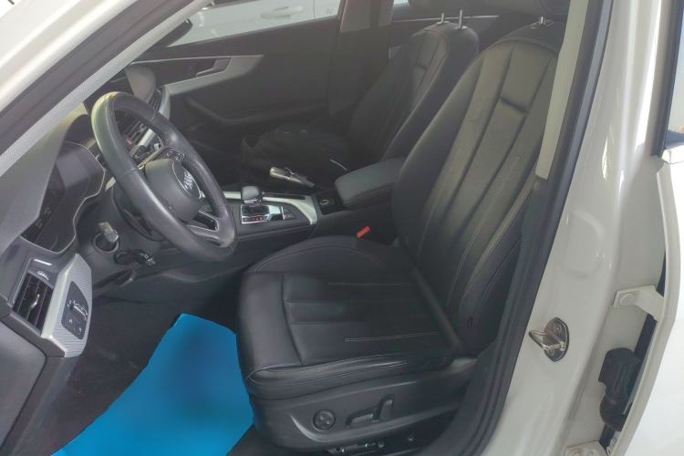 Used Audi A4L 2020 40 TFSI Fashionable and Elegant Model
