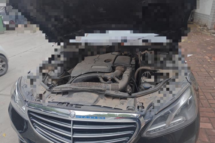 Used Mercedes-Benz E-Class 2015 Facelift E 200 L
