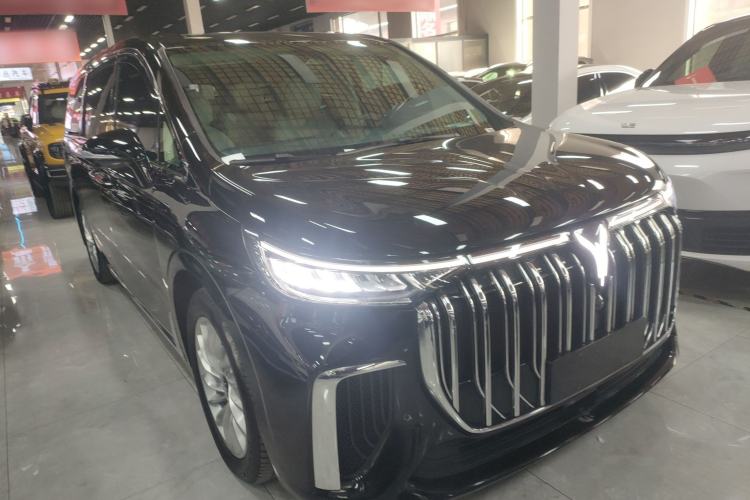 Used VOYAH Dream 2024 PHEV Extended-Range Premium Edition
