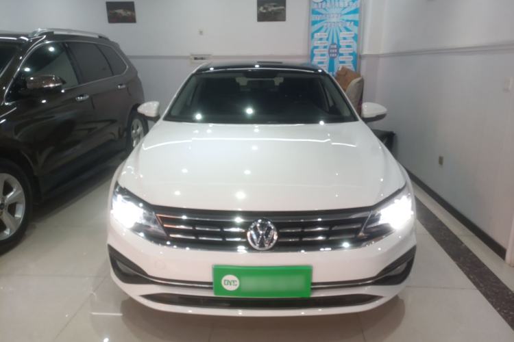 Used Volkswagen Lamando 2019 230TSI DSG Fashion Edition China V Standard
