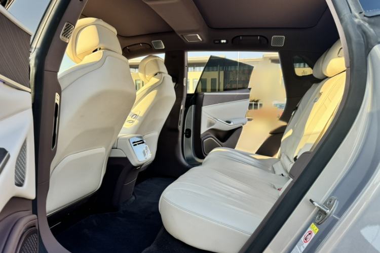 Used Denza Z9GT 2024 1100 Four-Wheel Drive Ultra Version