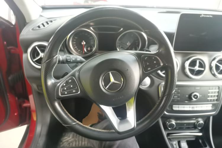 Used Mercedes-Benz GLA 2018 GLA 200 Fashion Model
