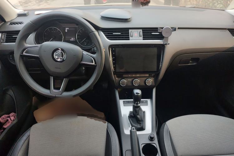 Used Skoda Octavia 2017 1.6L Automatic Chuanxing Edition