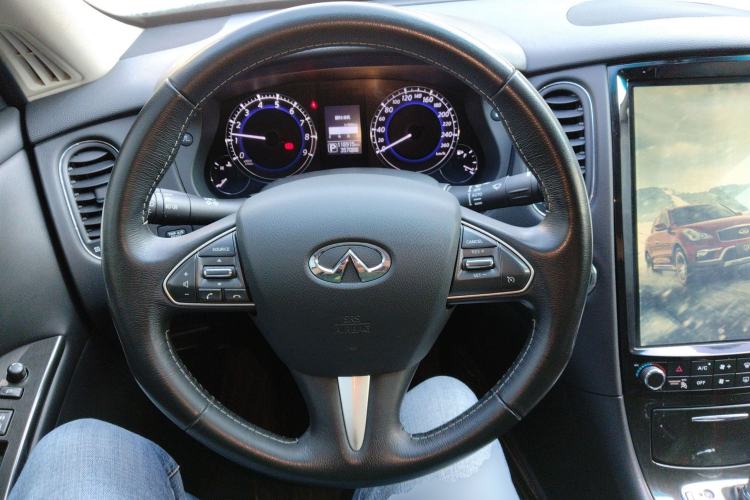 Used Infiniti QX50 2015 2.5L Comfort Edition