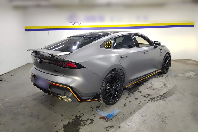 Used Changan UNI-V 2022 2.0T Leading-Speed Edition
