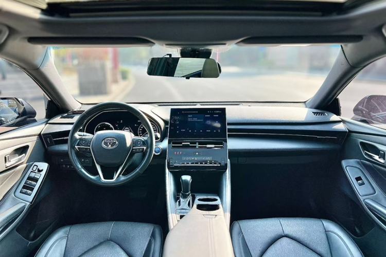 Used Toyota Avalon 2022 Dual-Engine 2.5L Luxury Edition