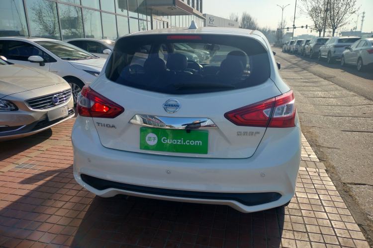 Used Nissan Tiida 2021 1.6L CVT Cool Edition
