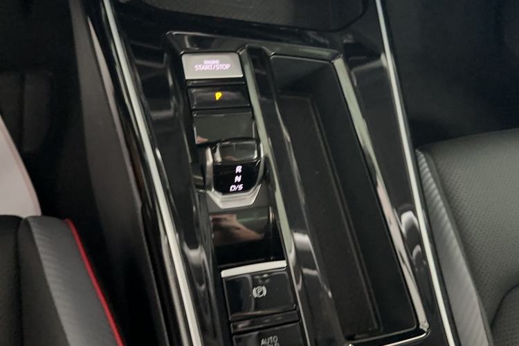 Used Volkswagen Lamando 2024 Lavida L 280TSI DSG Cool & Spicy Edition